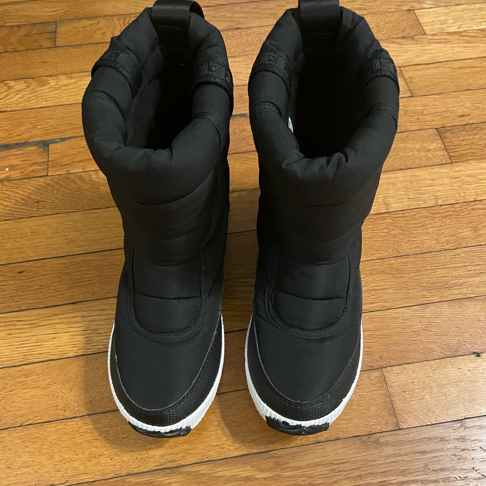 Sorel Black Winter & Rain Boots